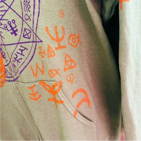 NWT Urban Outfitters Eyes Open Oversize Zip-Up Hoodie Sweatshirt - Picture 6 of 9